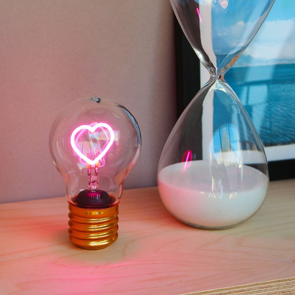 Cordless Heart Light Bulb