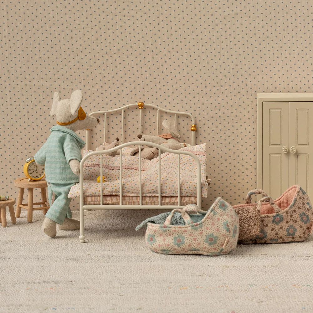 Maileg Vintage bed, Mouse - Off white