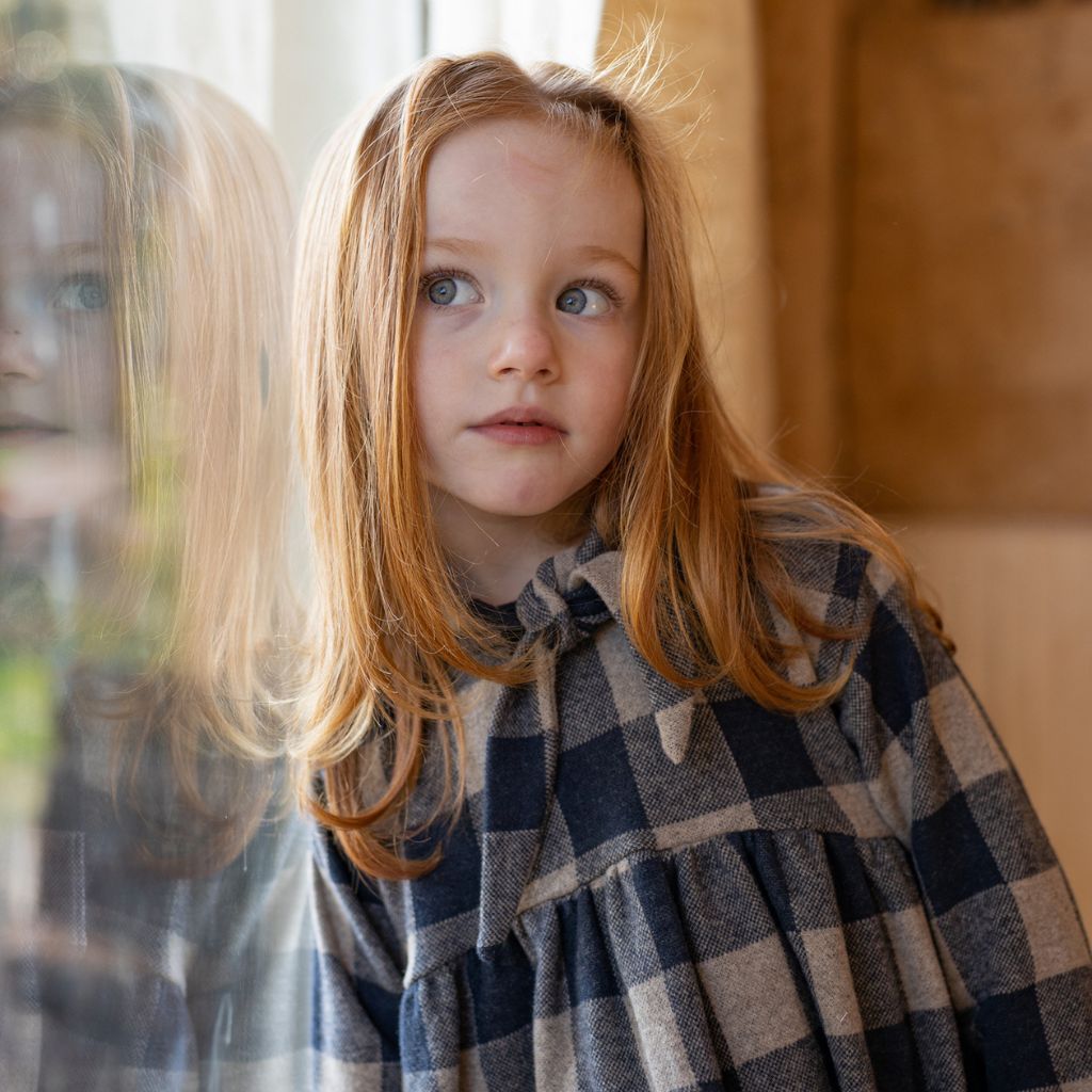 1 + in the Family PERUGIA blue gingham baby dress in fleece with a collar and gathered skirt