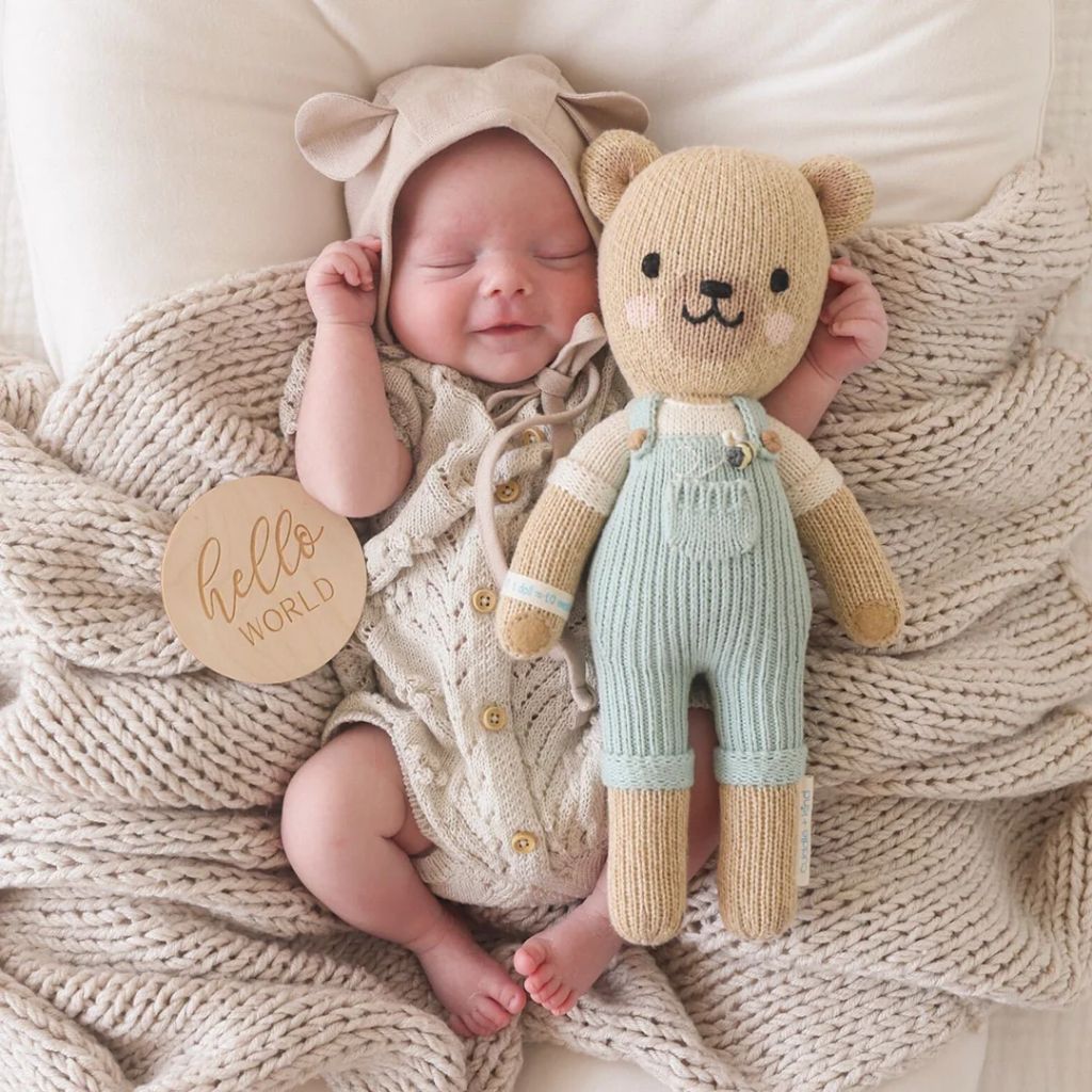 Cuddle and Kind Charlie the Honey Bear