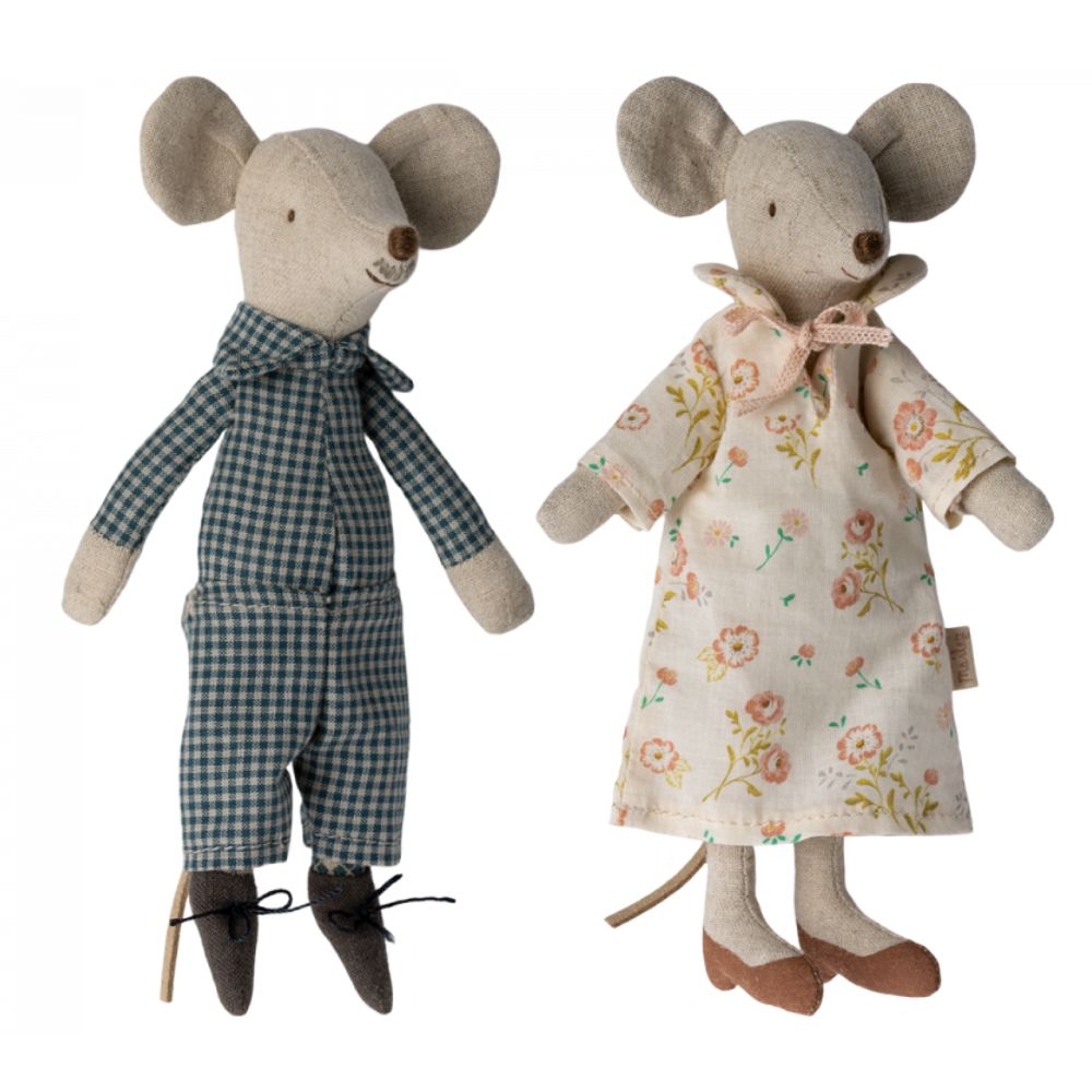 Maileg Grandma and Grandpa Mice in Cigarbox 2023