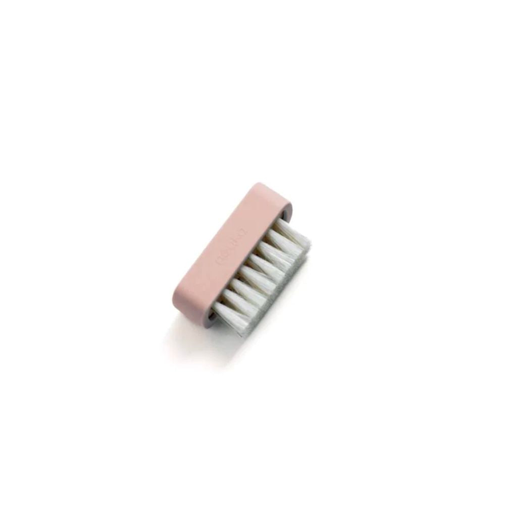 noüka Baby Nail Blush Soft Brush