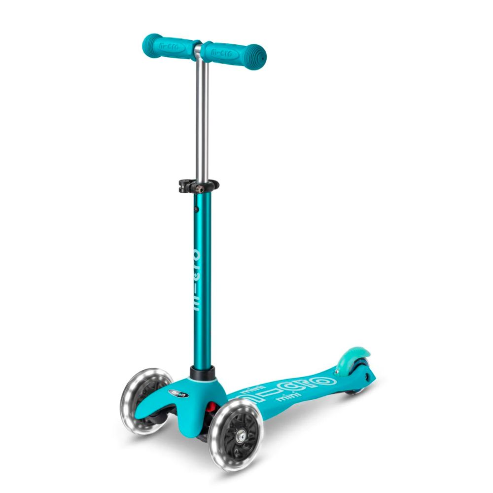 Mini MICRO Deluxe LED Kickboard - Aqua