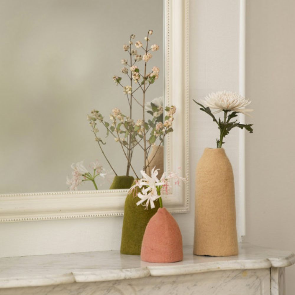 Muskhane Shade Bell Vase Cover - Nude M