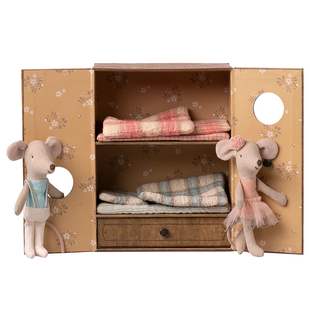 Maileg Ballet mice in dance studio, Little sister and brother