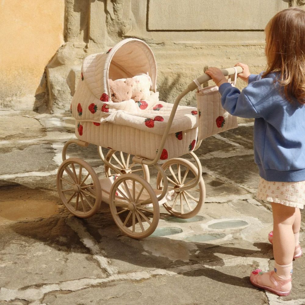 Konges Sløjd Minnie Tulle Doll Pram Strawberry