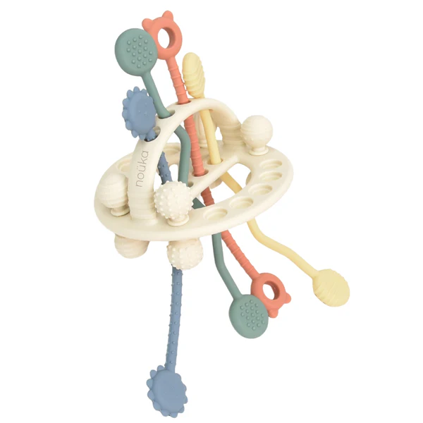 noüka Space Pull Toy - Fall Winds