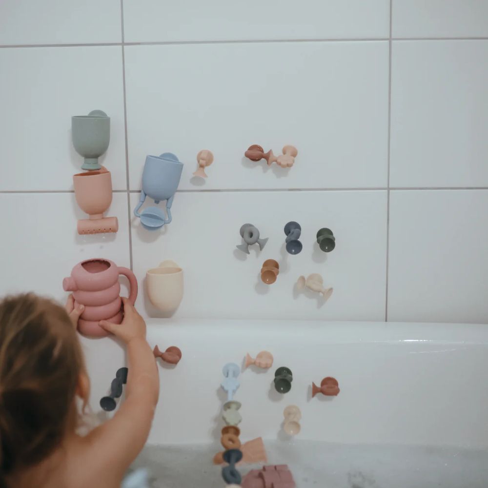 Mushie Pour and Play Bath Set
