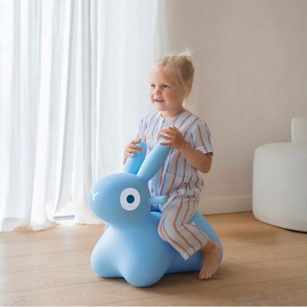 Quut Hoppi Bouncing Bunny Blue