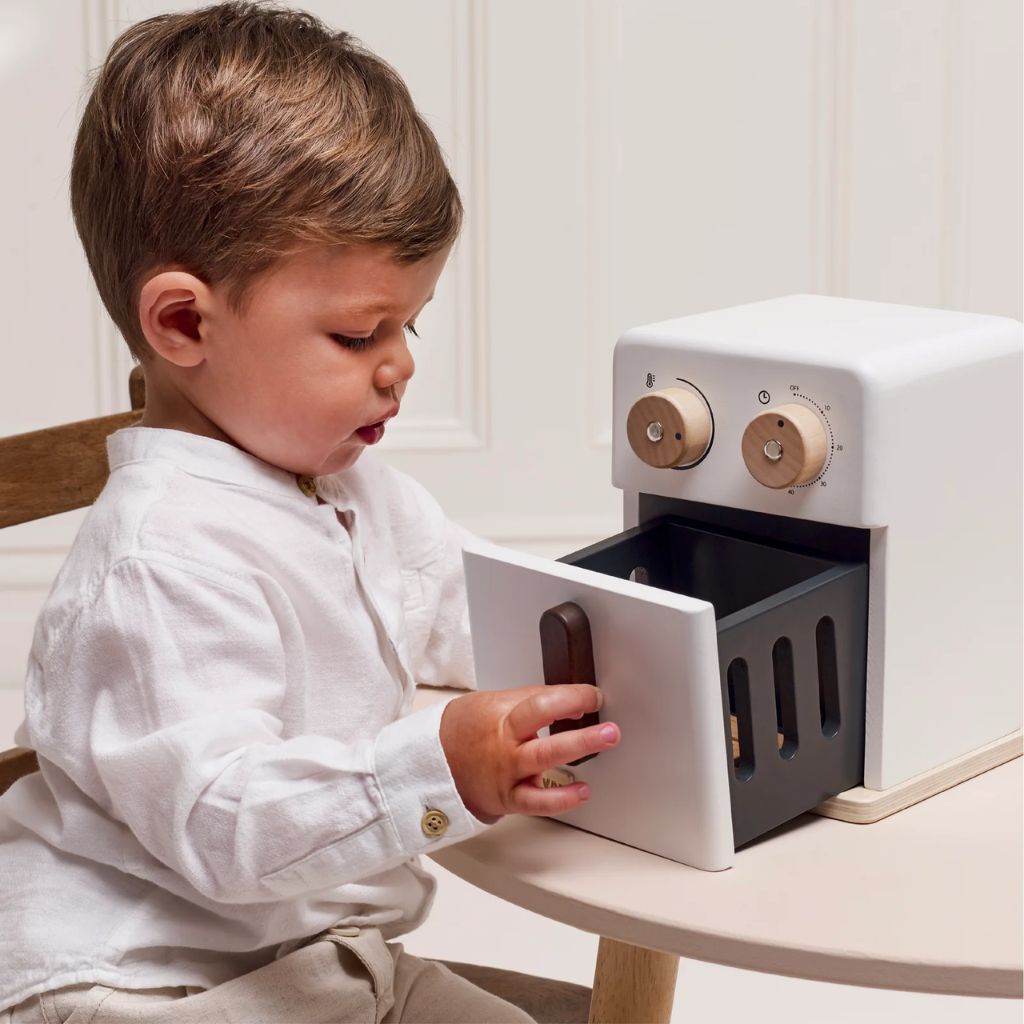 Le Toy Van Air Fryer Set