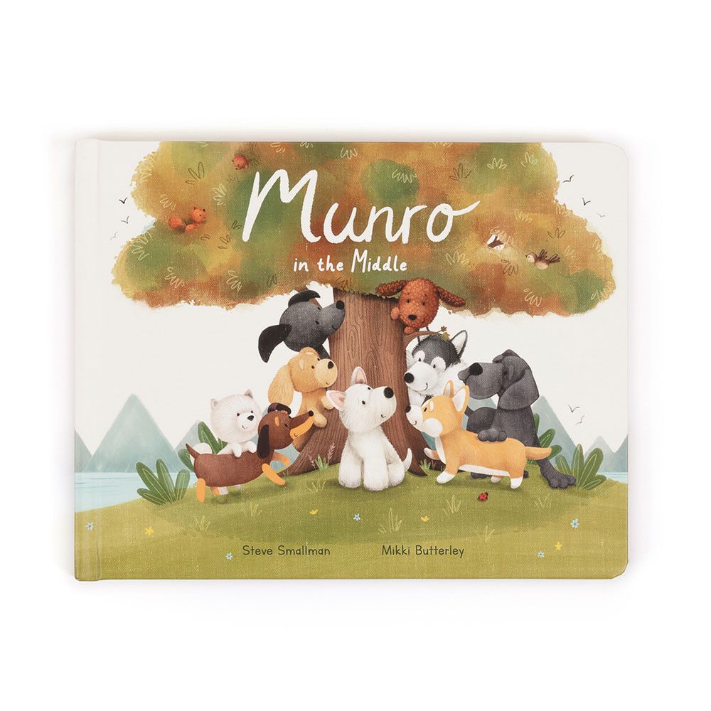 Munro in the Middle Book HC