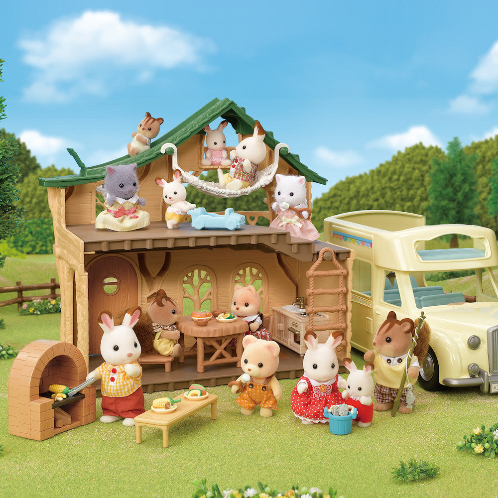 Calico Critters Lakeside Lodge Gift Set