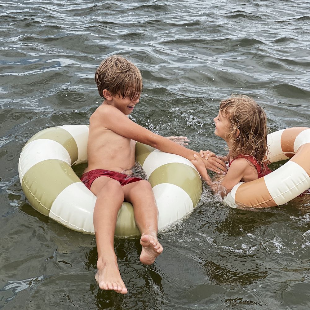 Petites Pommes Sally Inflatable Ring