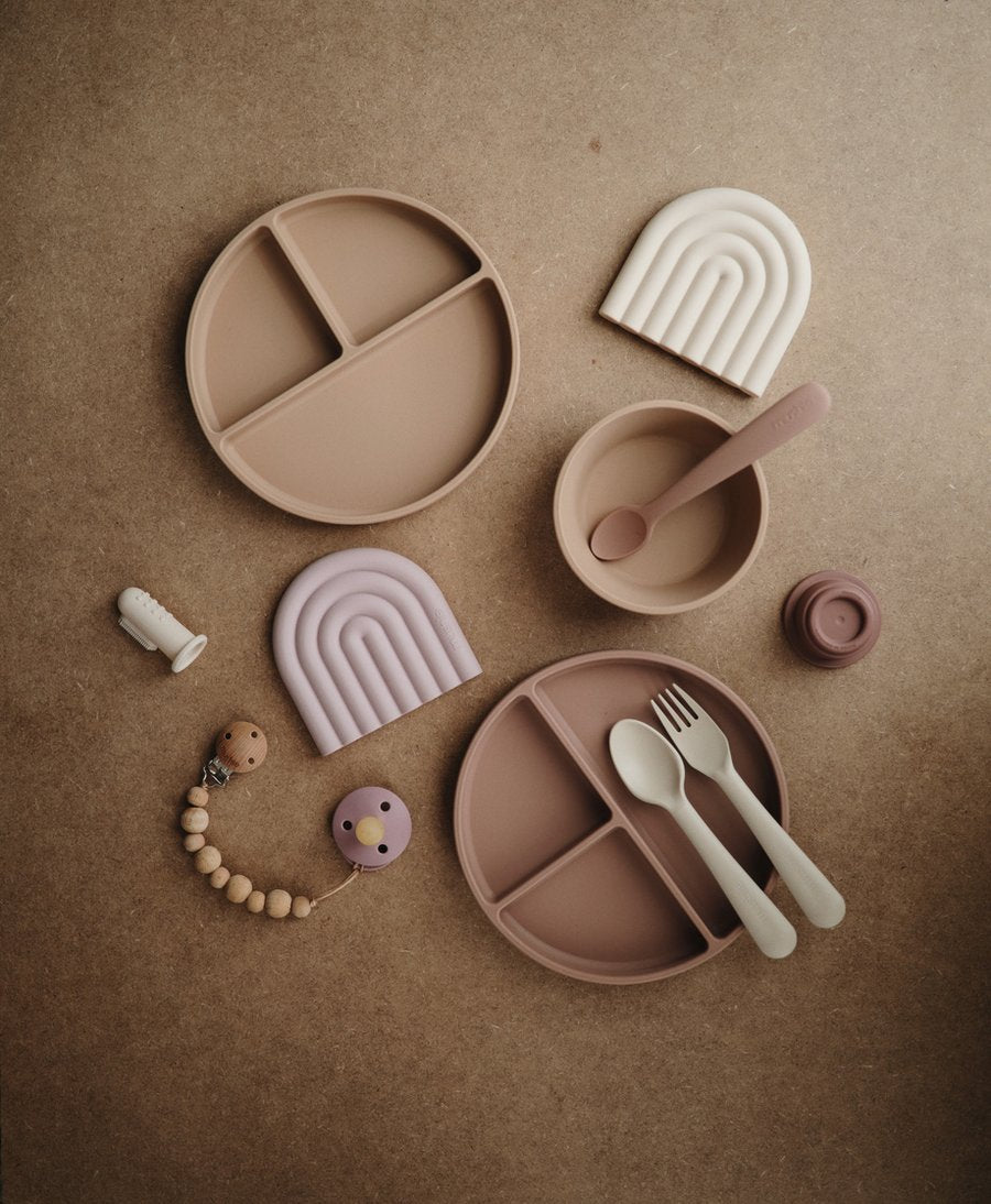 Mushie Silicone Divided Suction Plate - Cloudy Mauve