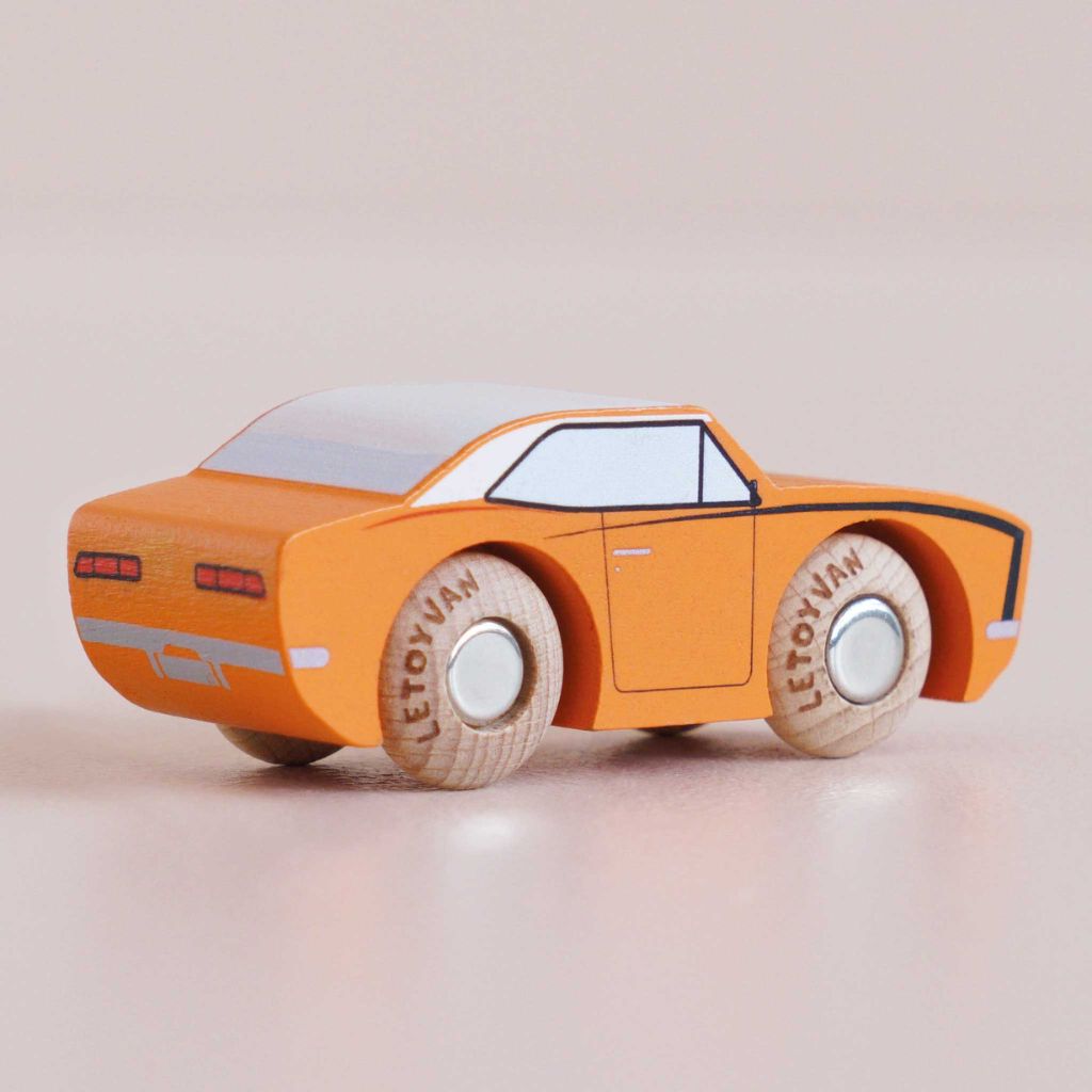 Le Toy Van Cami Wood Car