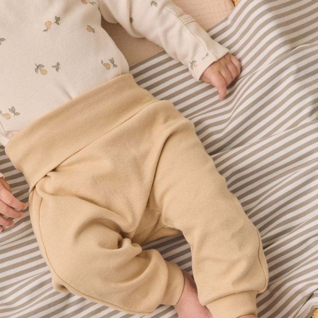 Quincy Mae Side Snap Bodysuit + Pant Set Pears
