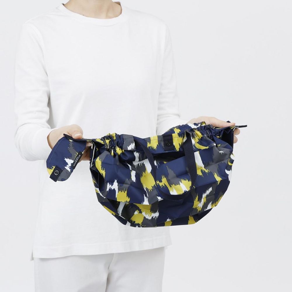 Shupatto Medium Foldable Bag - Shade of Trees