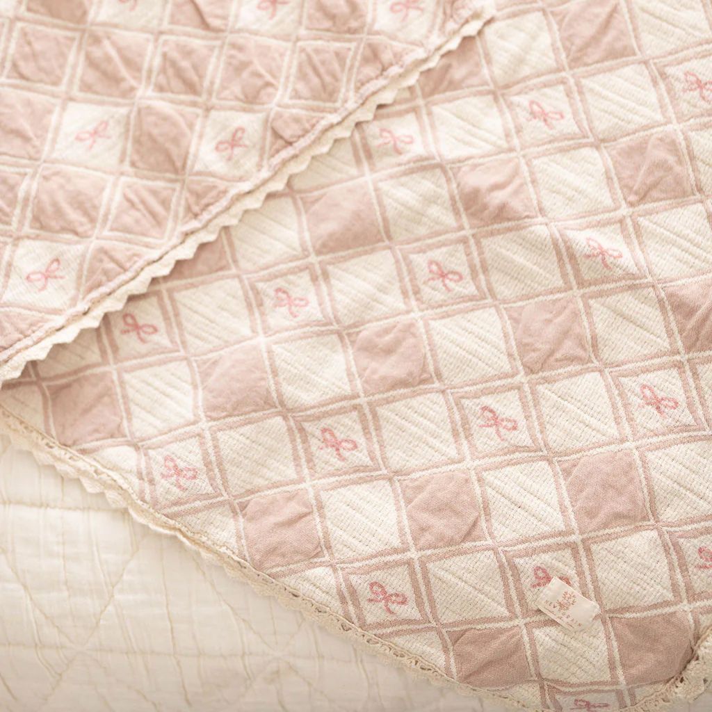 Patchwork Blanket - Bows