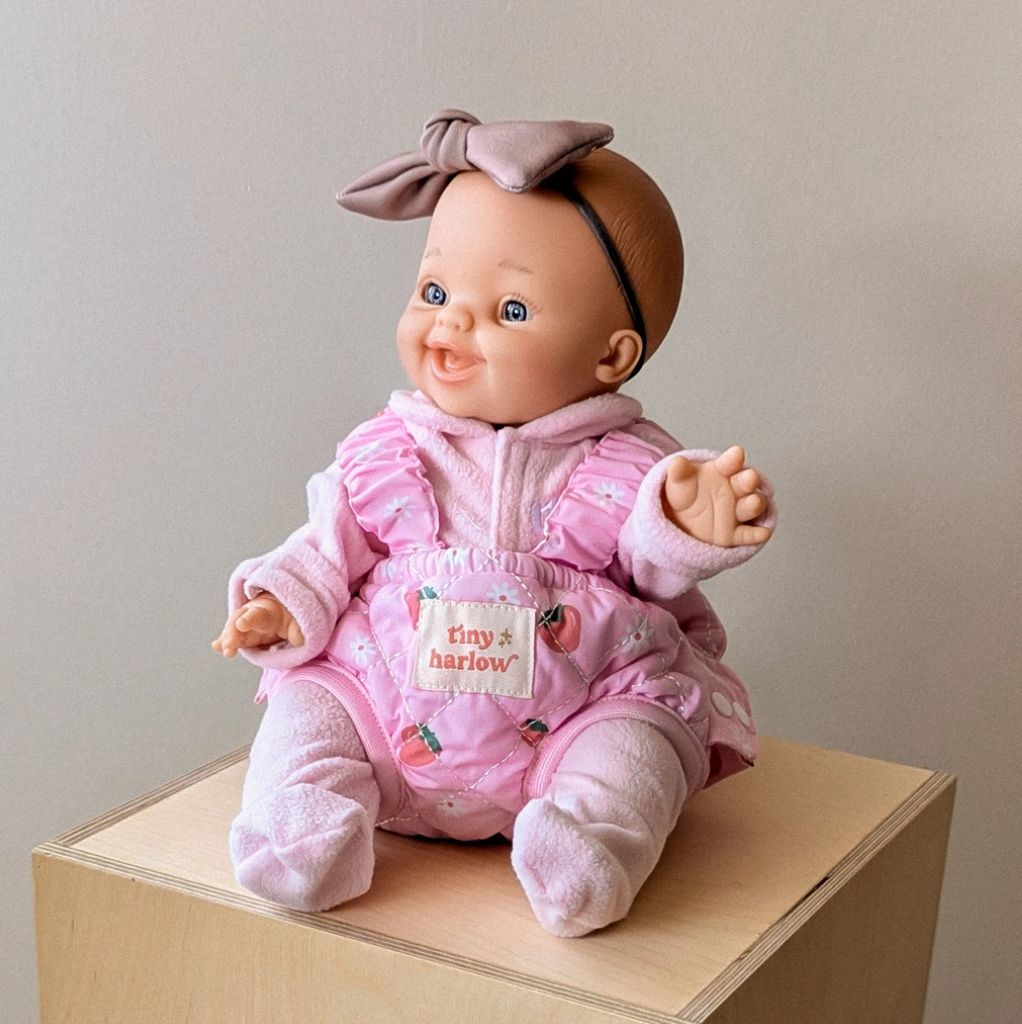 Doll Carrier - Strawberry Picnic - Tiny Harlow