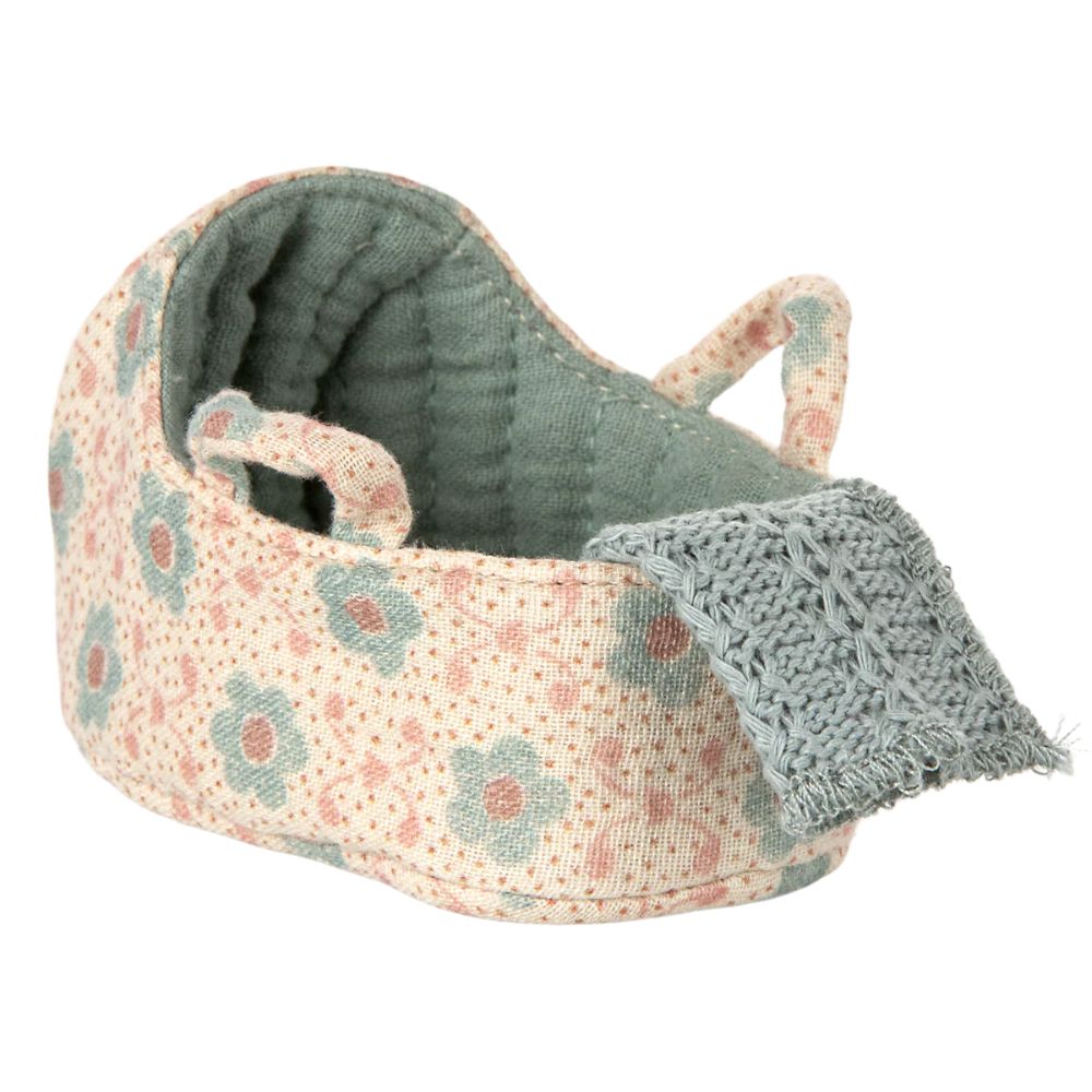 Maileg Carry cot, Baby mouse - Blue