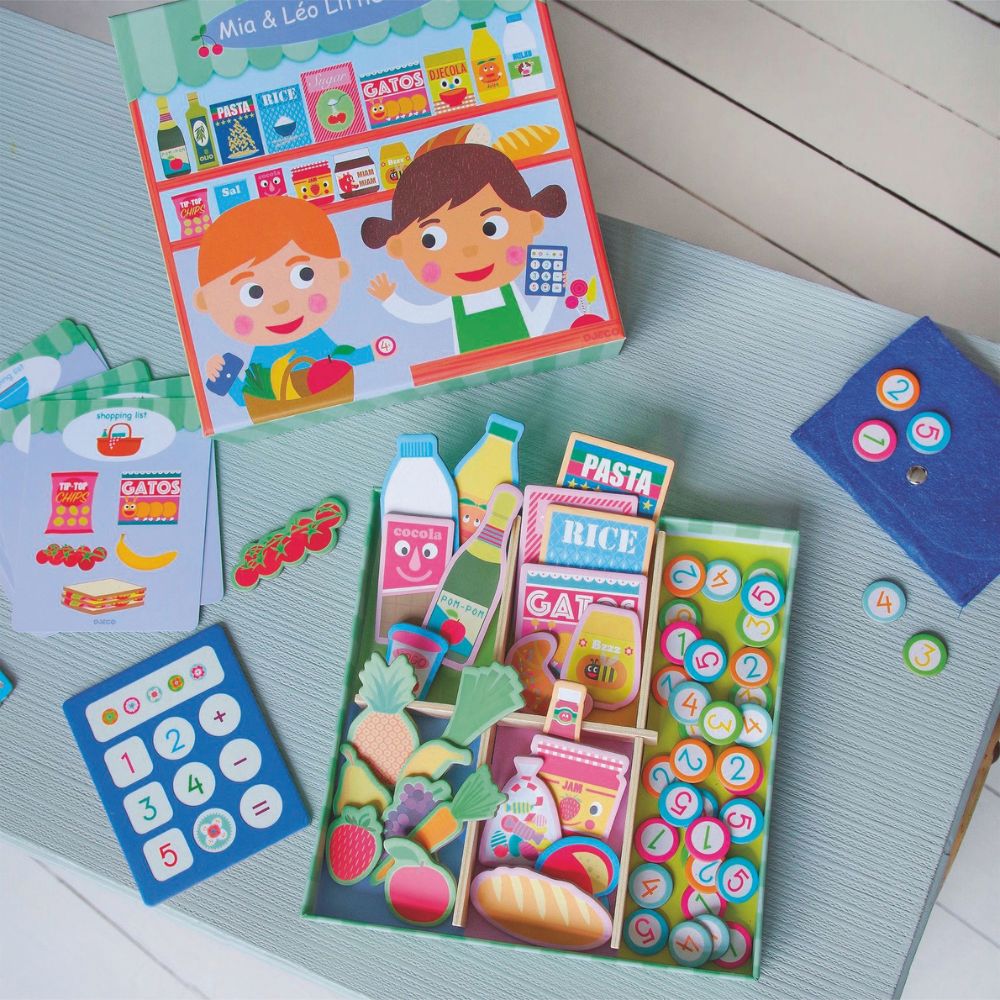 Djeco Role Play Mia & Leo Little Shop