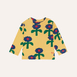 The Campamento Baby Blue Daisies Tshirt