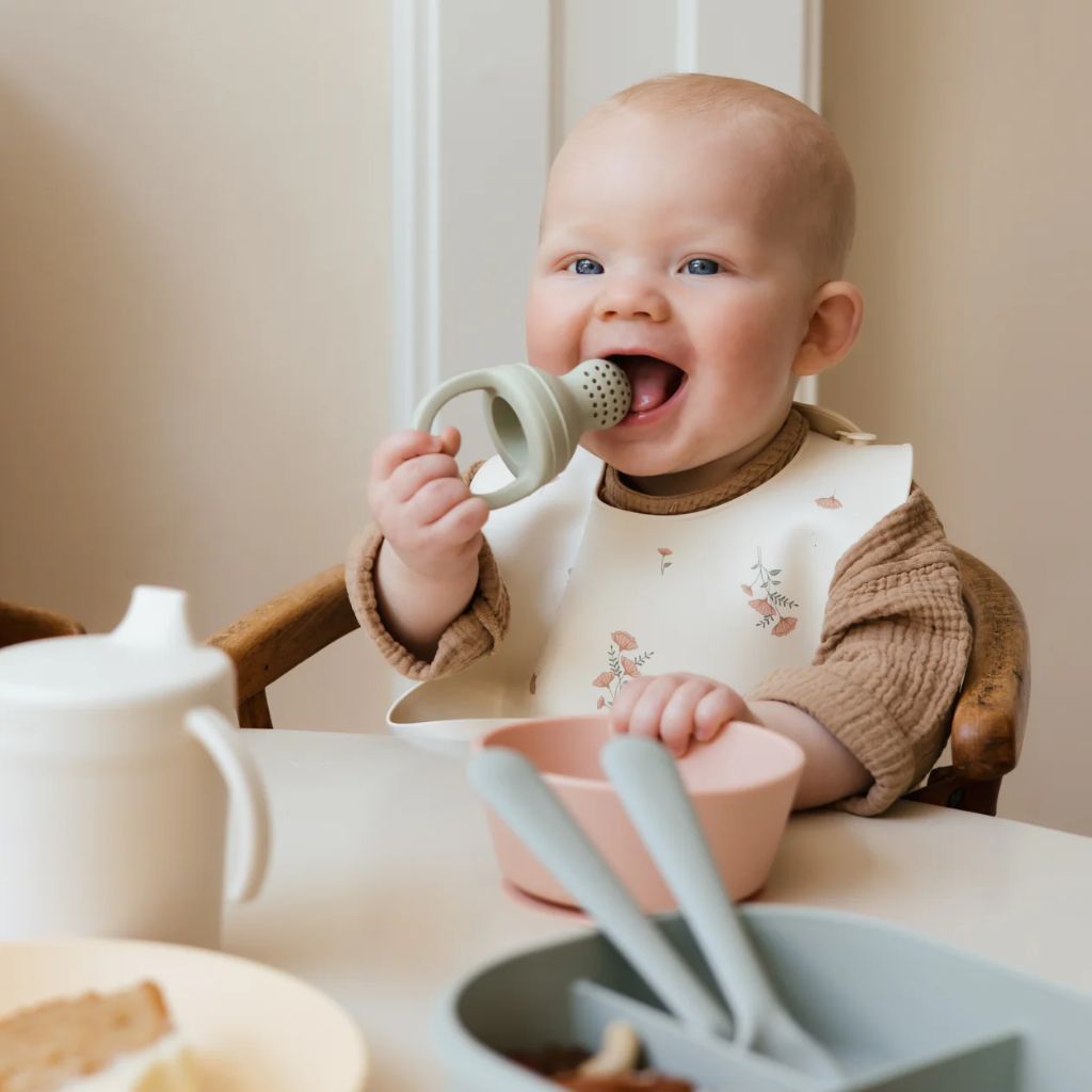 Mushie Silicone Fresh Food Feeder 2 Pack - Sage