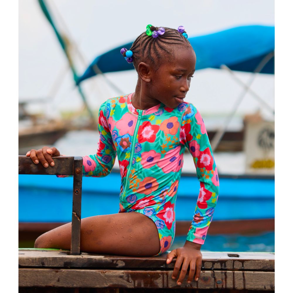 Short Sleeve Rash Guard Bathing Suit Shirt And Shorts Rash Guard