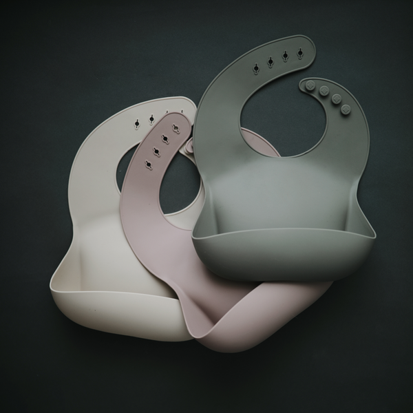 Mushie Silicone Baby Bib - Warm Taupe